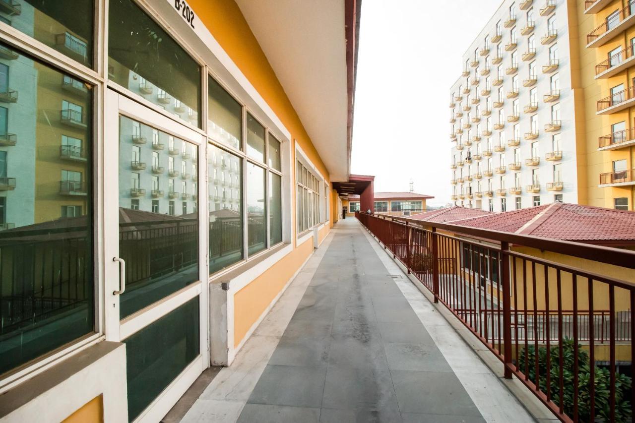Capital O 70760 Hotel Grand 81 Faridabad Exterior photo