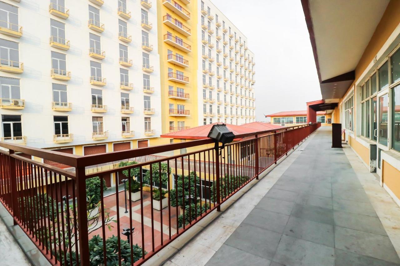 Capital O 70760 Hotel Grand 81 Faridabad Exterior photo